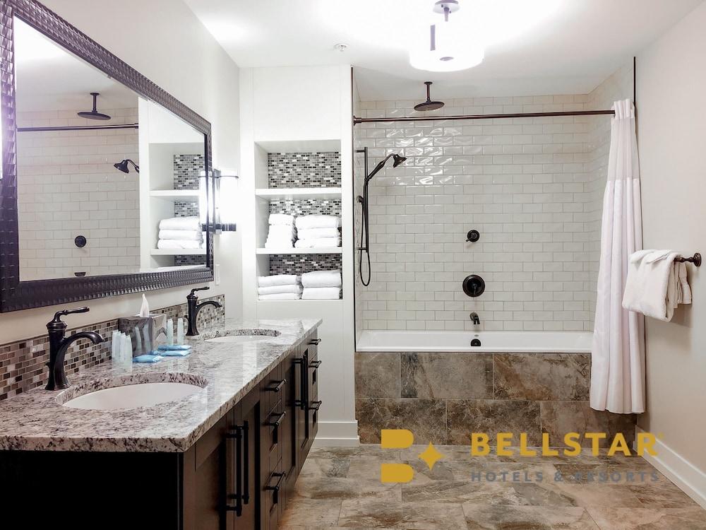 Grande Rockies Resort-bellstar & Hotel Canmore